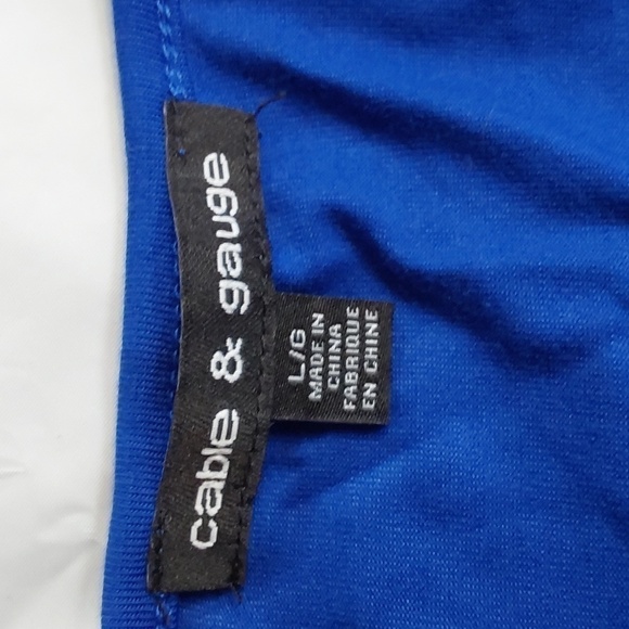 Cable & Gauge- Womens Royal Blue Top Lazer Cut Sleeves Stunning Bright Blue Sz.L - Picture 6 of 7